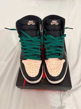 Nike Air Jordan 1 High Crimson